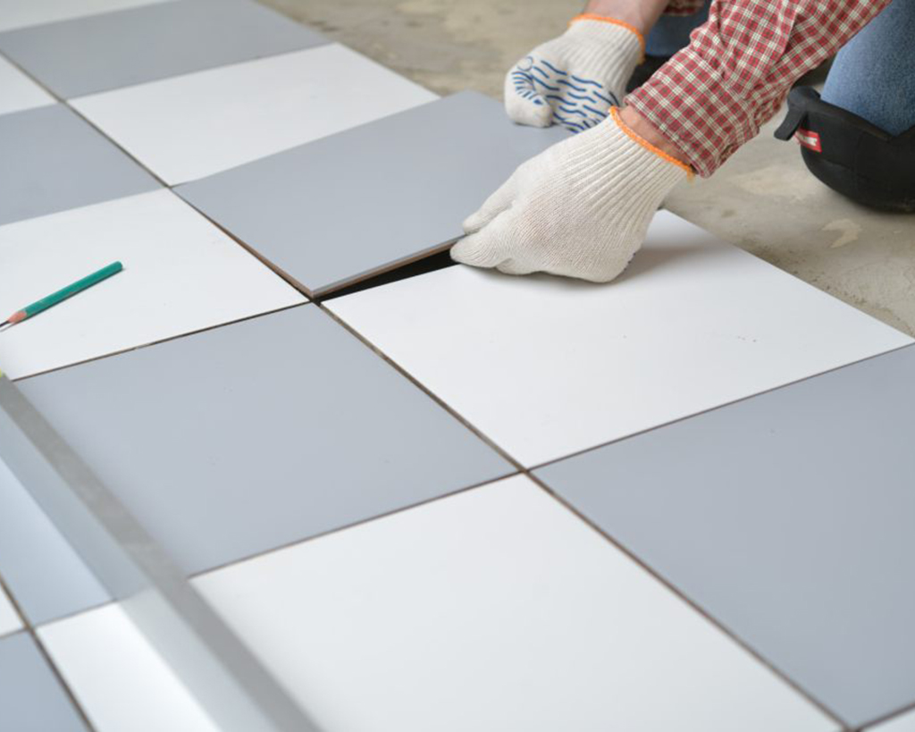 0205090001-1-Tiling-Work-Installation-shutterstock_196421168